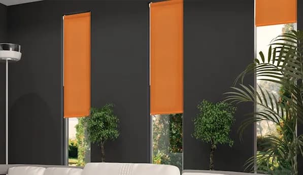 Jakie rolety do sypialni wybrać, aby zapewnić prywatność i komfort