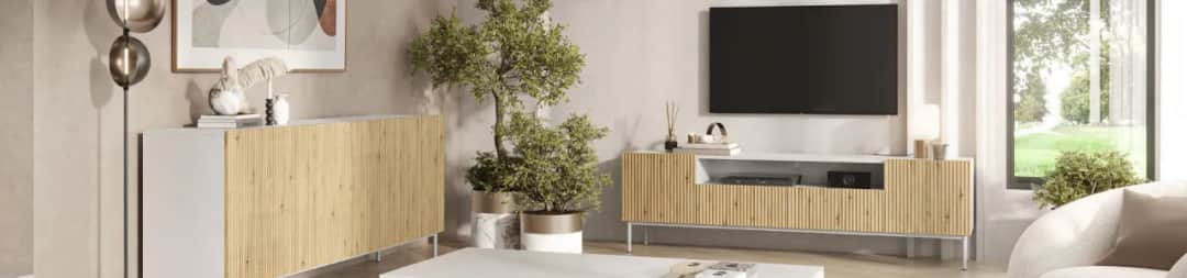 Jak daleko telewizor od kanapy? Odkryj idealną odległość dla komfortu