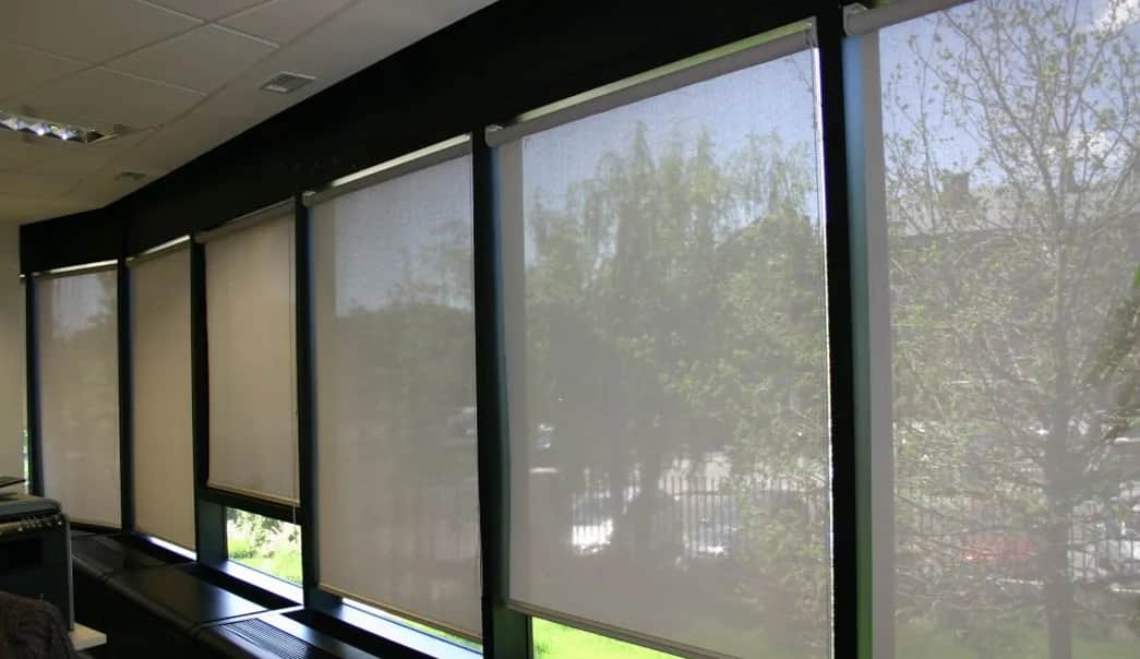 Jak wymierzyć rolety, aby uniknąć błędów i zaoszczędzić czas